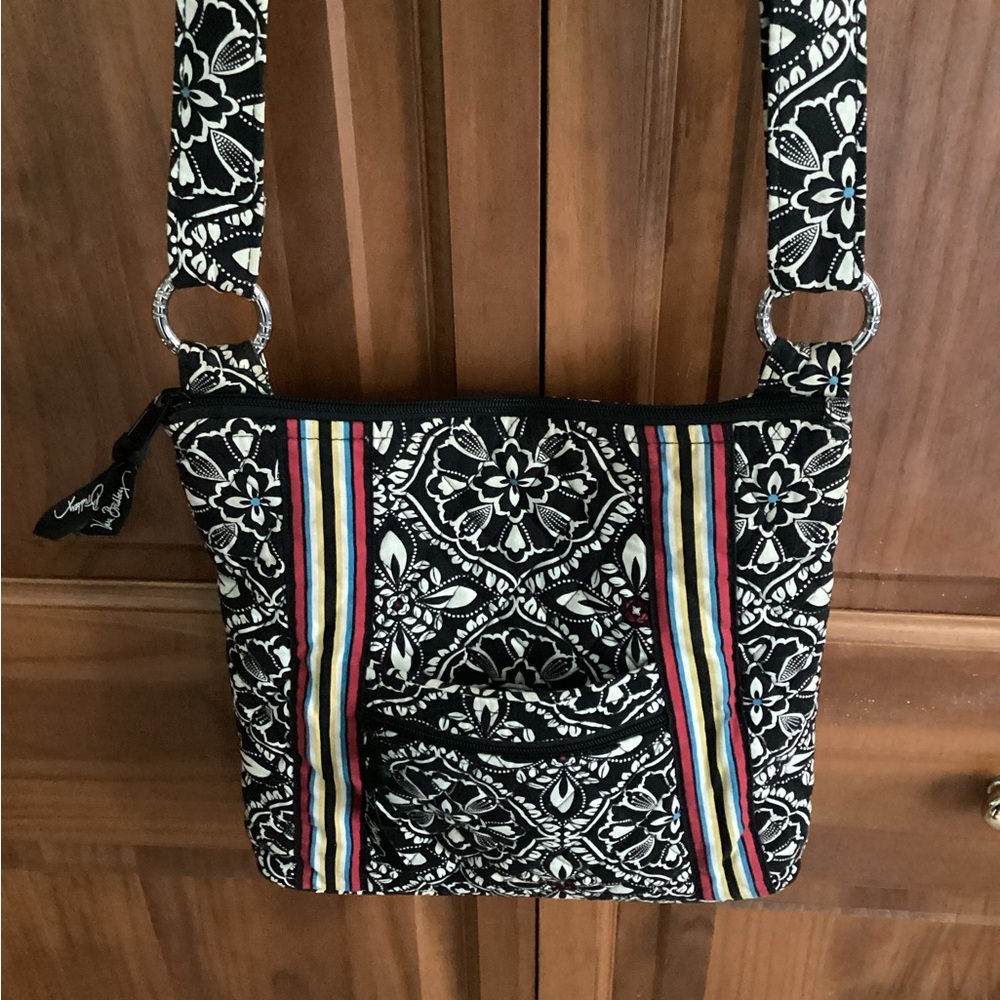 Vera Bradley Crossbody - Retired “Barcelona” Pattern